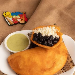 Empanada de Dominó