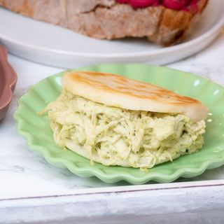 Arepa Reina Pepiada