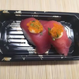 Nigiri spicy tuna