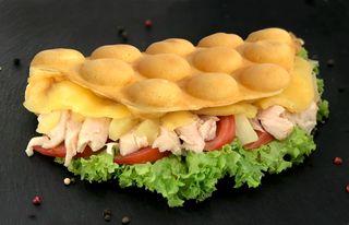 Сендвіч з куркою (245г)