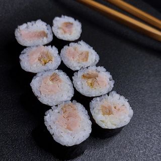 Hosomaki dimljena tuna