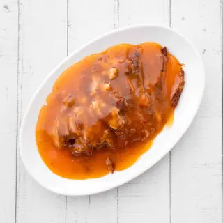Cerdo Asado Con Salsa Picante