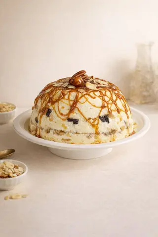 Paska cottage cheese 1 kg - ჩირებით თხილეულით