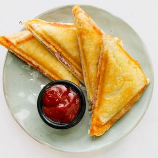 Tost Ser Szynka 2 Szt