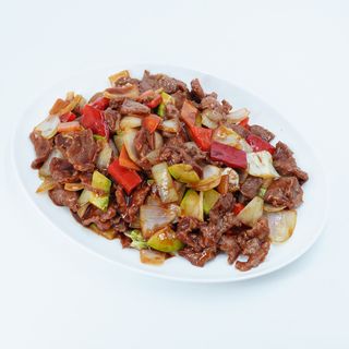 701  Govedina sa povrćem 800g