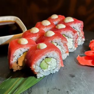 ФІЛАДЕЛЬФІЯ З ТУНЦЕМ