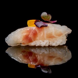 N4. Nigiri suzuki 2 pezzi