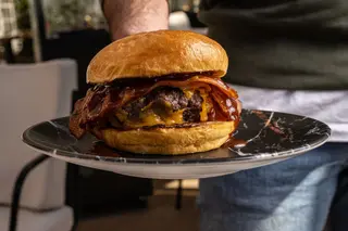 DIRTY BURGER