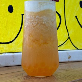 Melocotón con capa cremosa