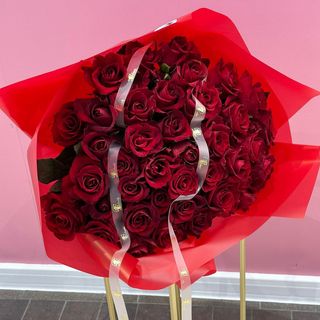 Bukiet czerwona róża 30