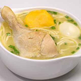 Caldo de gallina 