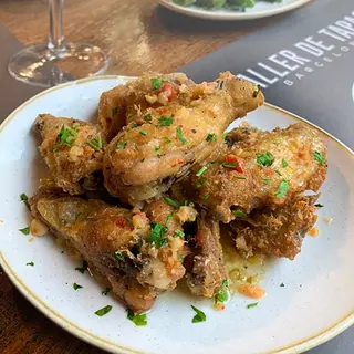 Alitas De Pollo Al Limón Y Guindilla