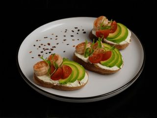 Брускета з креветками, 2 шт (100g)