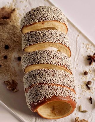 Кюртош з Кунжутом