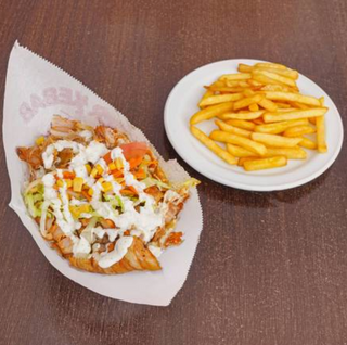 Menú De Doner Kebab Con Bebida + Patatas