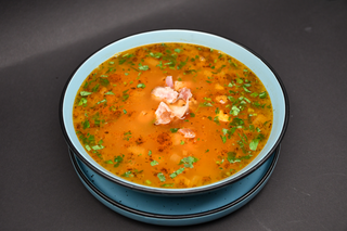 Ciorbă de fasole cu afumătură