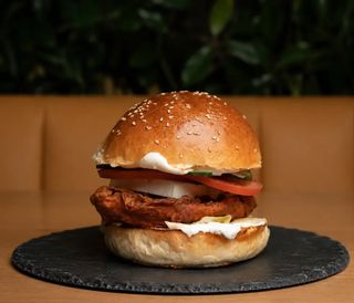 Chicken Feta Burger 400g 