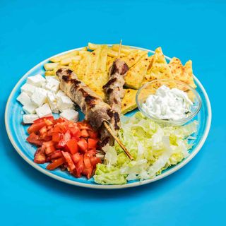 Piatto souvlaki maiale