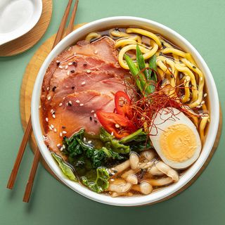 Рамен з телятиною