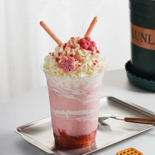 CO5 Strawberry milkshake 500 ml