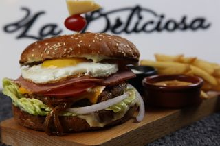 Classic Barbecue Egg Burger