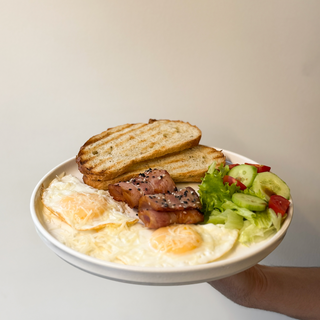 Fried egg  with bacon