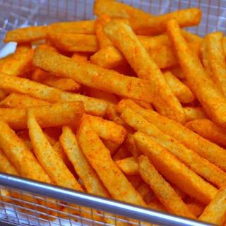 Patatine con spezie speciali (porzione grande)