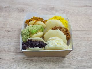 Mini Arepas Mixtas (5 Uds.)