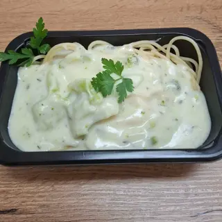 Spaghetti Serowe z brokułem duże 800g