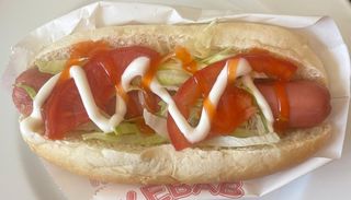 Hot dog con salse