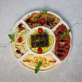 Petit Libanès Cocktail