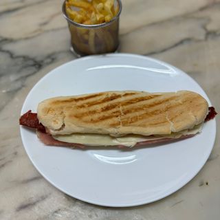 Cachorro com Fiambre