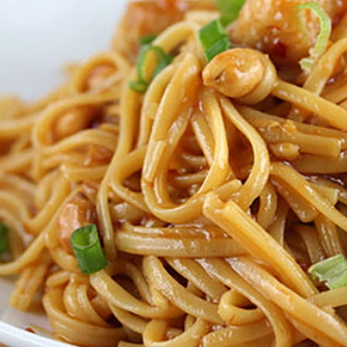 43. Tallarines Con Pollo