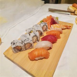 315.Sushi misto 20 pezzi