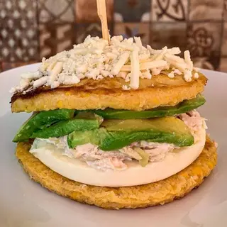 CACHAPA REINA PEPIADA