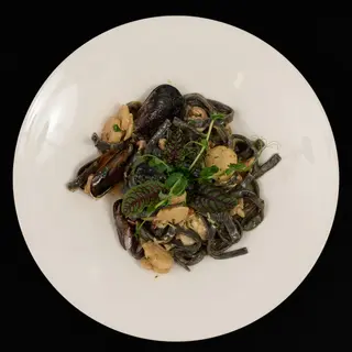 Crna pasta