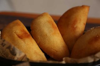 Empanada Con Carne Mechada De Ternera (1 Ud.)