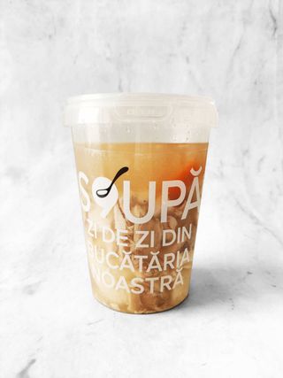 Supă de Pui cu Găluște de Griș