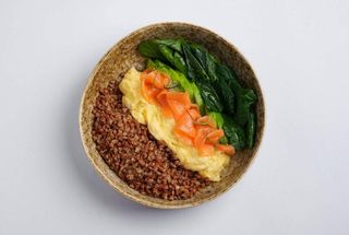 Здоровый завтрак с гречкой