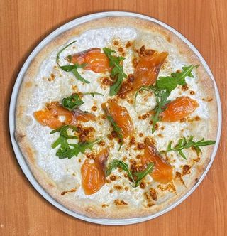 Піца Лосось (30 см)