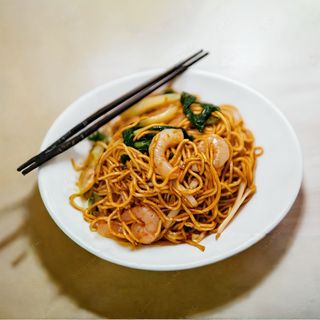 36. Спагети със скариди на плоча (700гр)