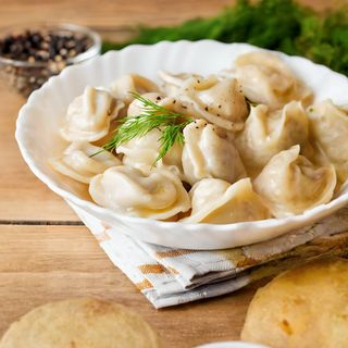 პელმენი ქოთანში