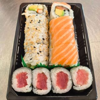 Combinado maki roll (12 piezas)