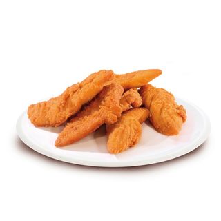 Talerz ze stripsami i frytkami