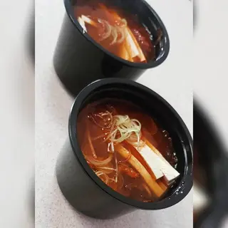Zupa miso łosoś
