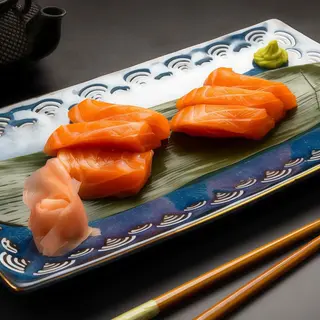 17.- Sashimi Salmón (6 Pzs.)