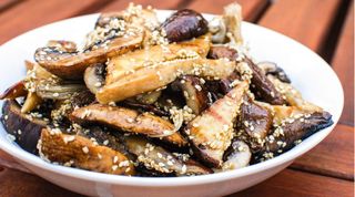 გრილზე მომზადებული ხის სოკო