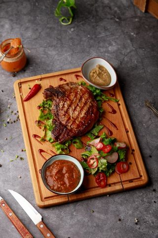 Стейк гриль из свиной корейки (350 гр.)