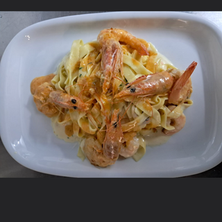 76 Tagliatelle Camarão 