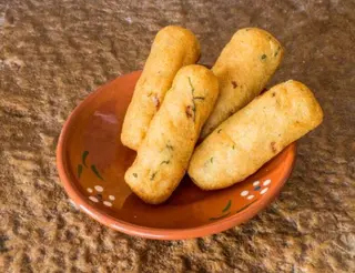 Pastel de Bacalhau